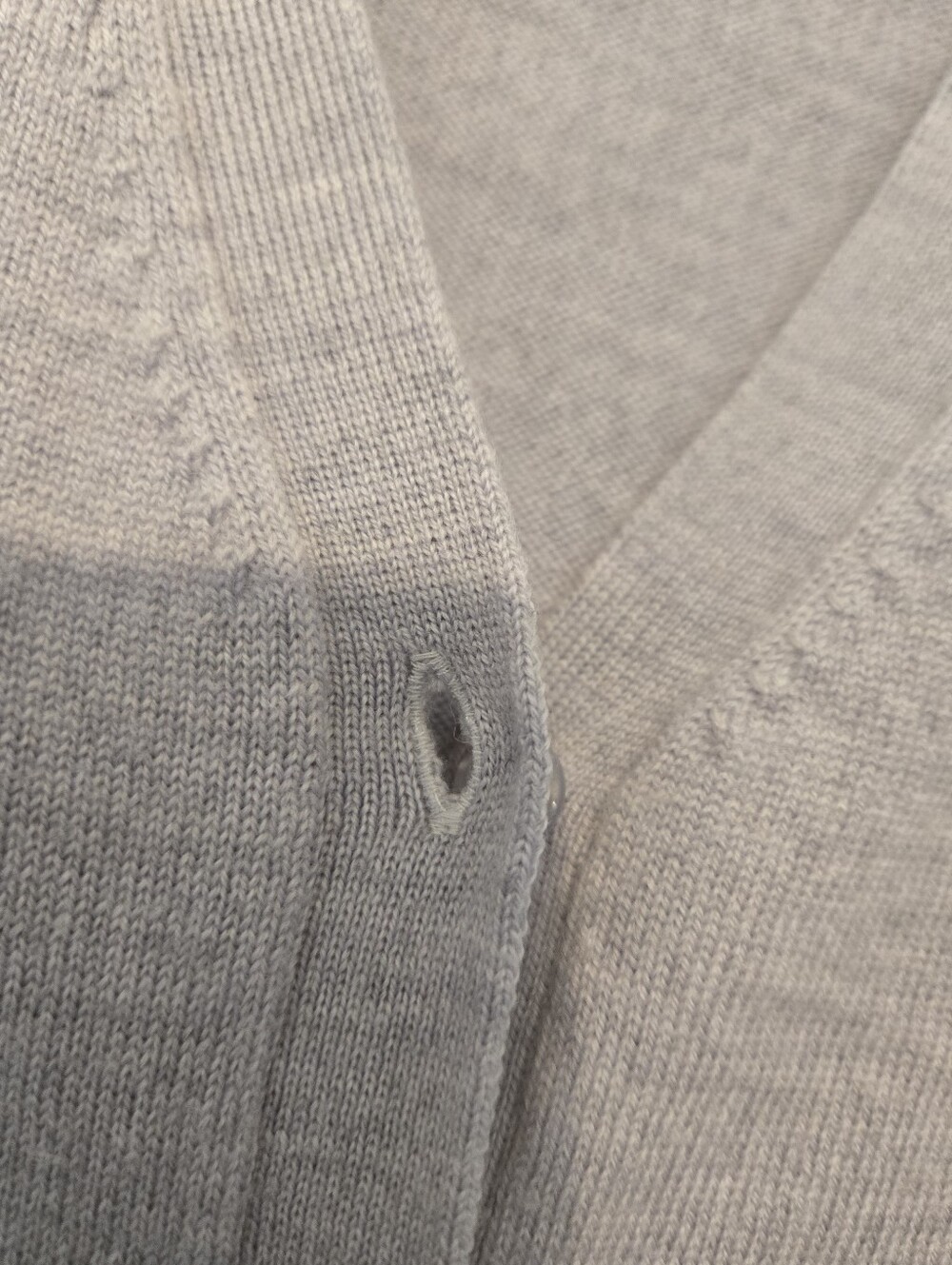 Women’s Merino Wool Cardigan Sweater M Light Gray 100% Fine Knit Long Sleeve - Picture 6 of 9
